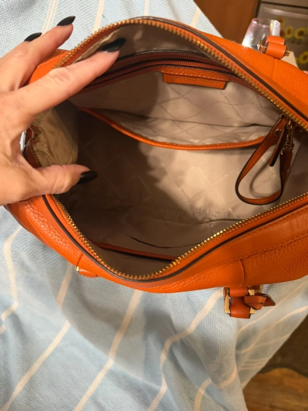 Authentic Michael Kors Bedford Legacy Medium Duffel